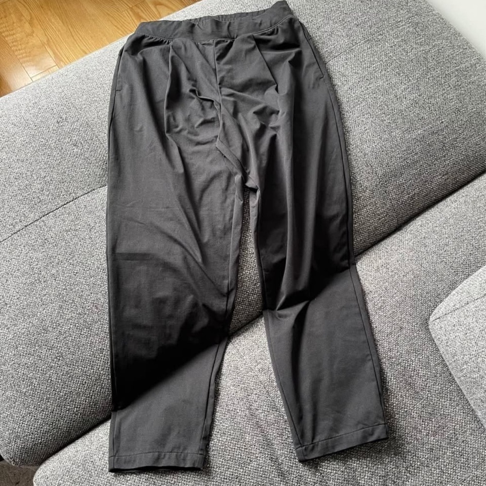 Uniqlo women's jogger ankle pants - Picture 7 of 7
